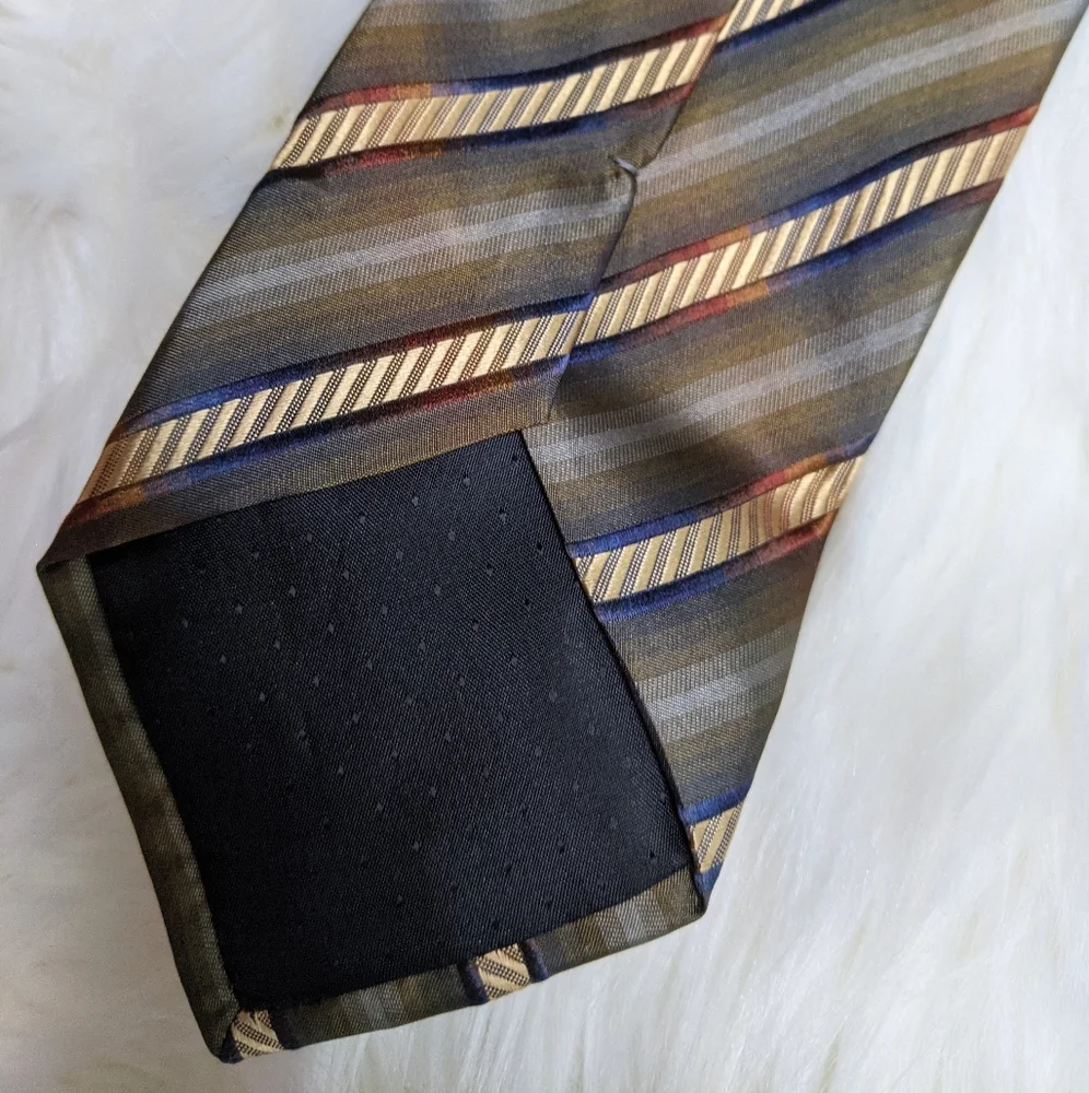 Vintage Mens Pavone Made In Italy 100% Silk Tie Vintage